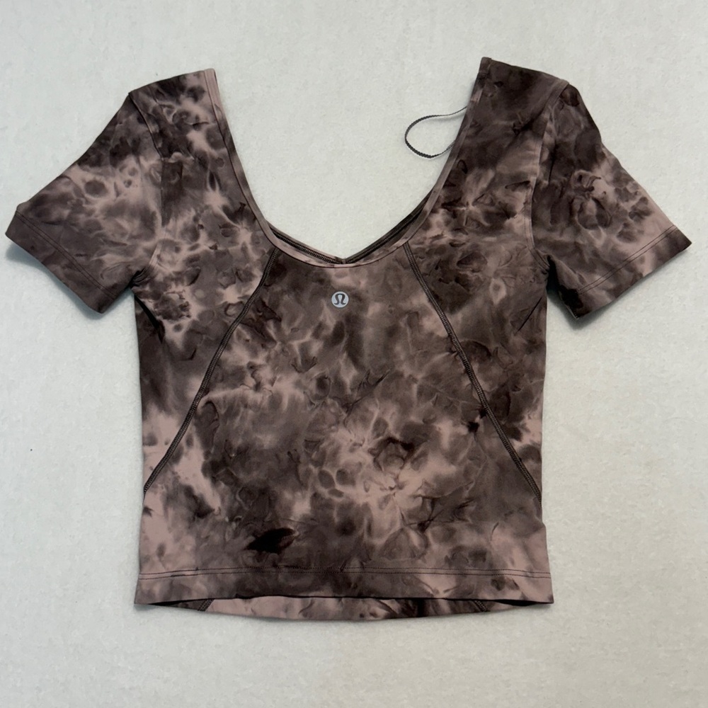 Lululemon Align Size 2 Diamond Dyes Cropped Tee - Picture 2 of 3